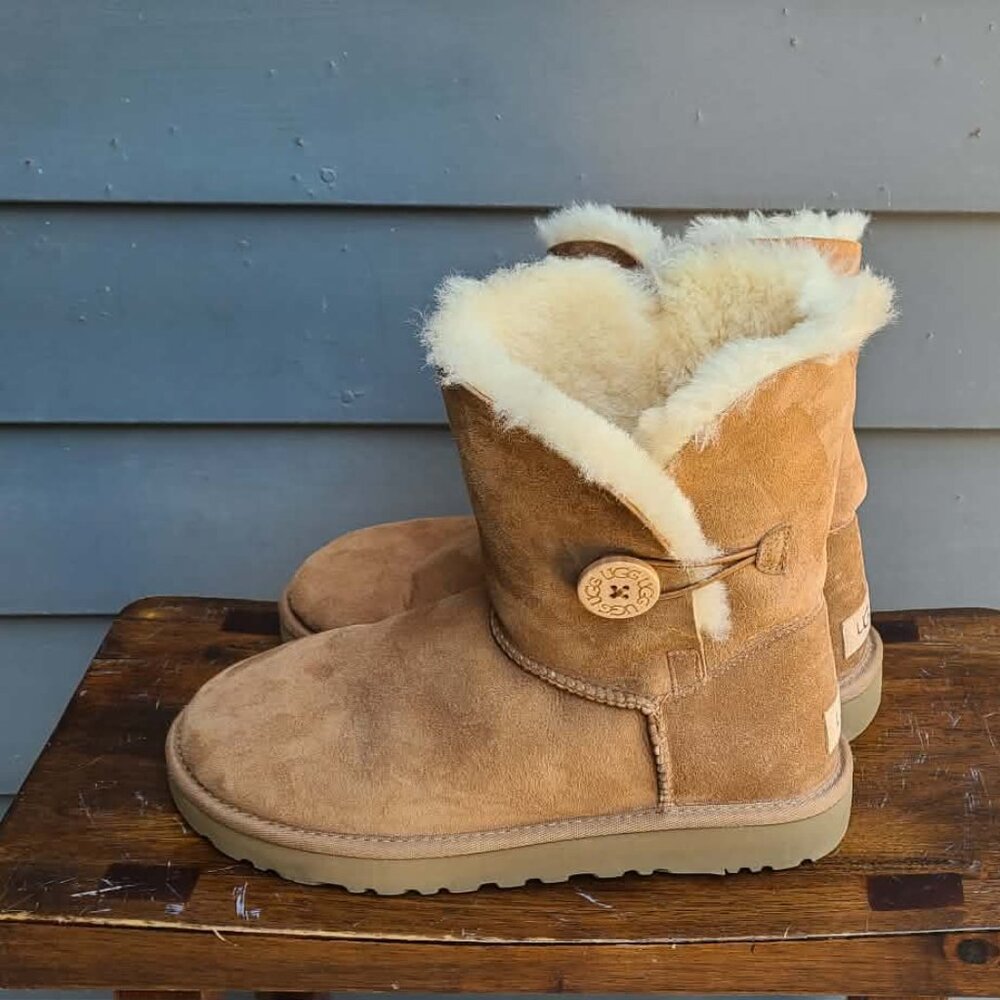UGG Chestnut Suede Shearling Bailey Button Boots … - image 8